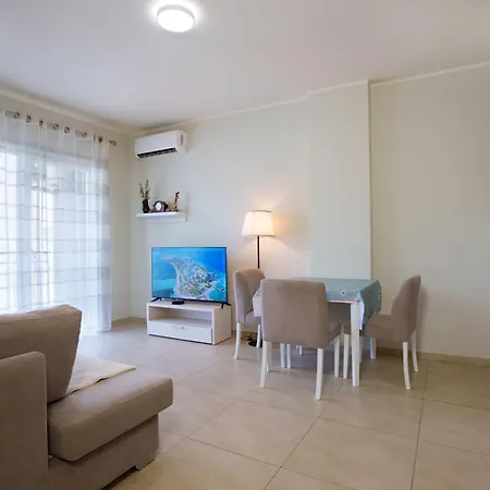 Coastal Paradise By Prago Apartmán Lezhë
