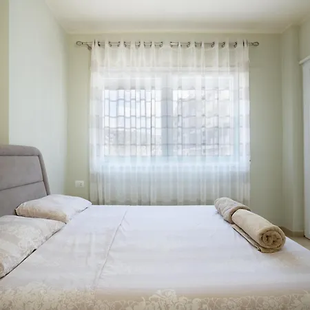 Apartmán Coastal Paradise By Prago